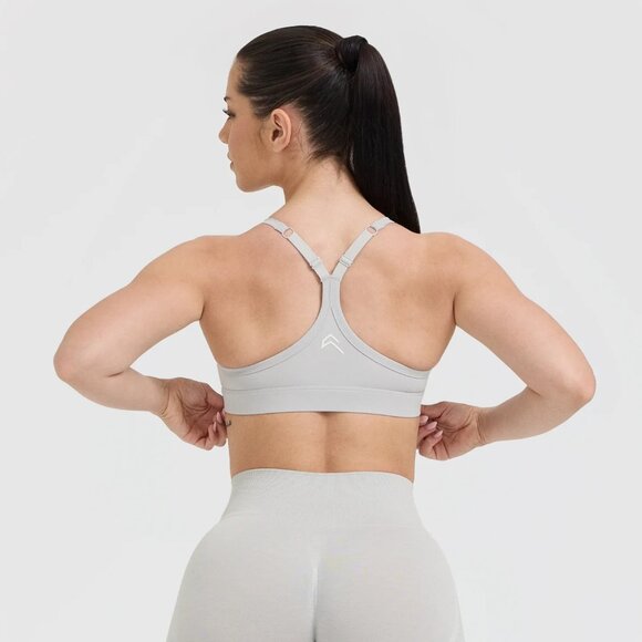 Oner Active Everyday Sports Bra | Light Grey | Size Medium - Picture 8 of 10